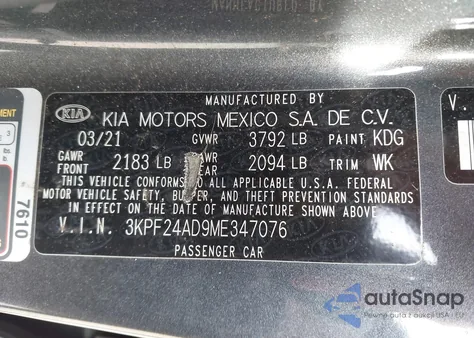 2021 Kia Forte Lxs z USA, uszkodzony, nr VIN 3KPF24AD9ME347076